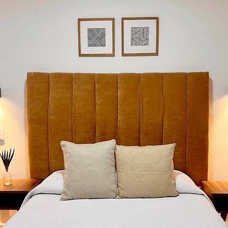Suites Ciento 37 León Kültér fotó
