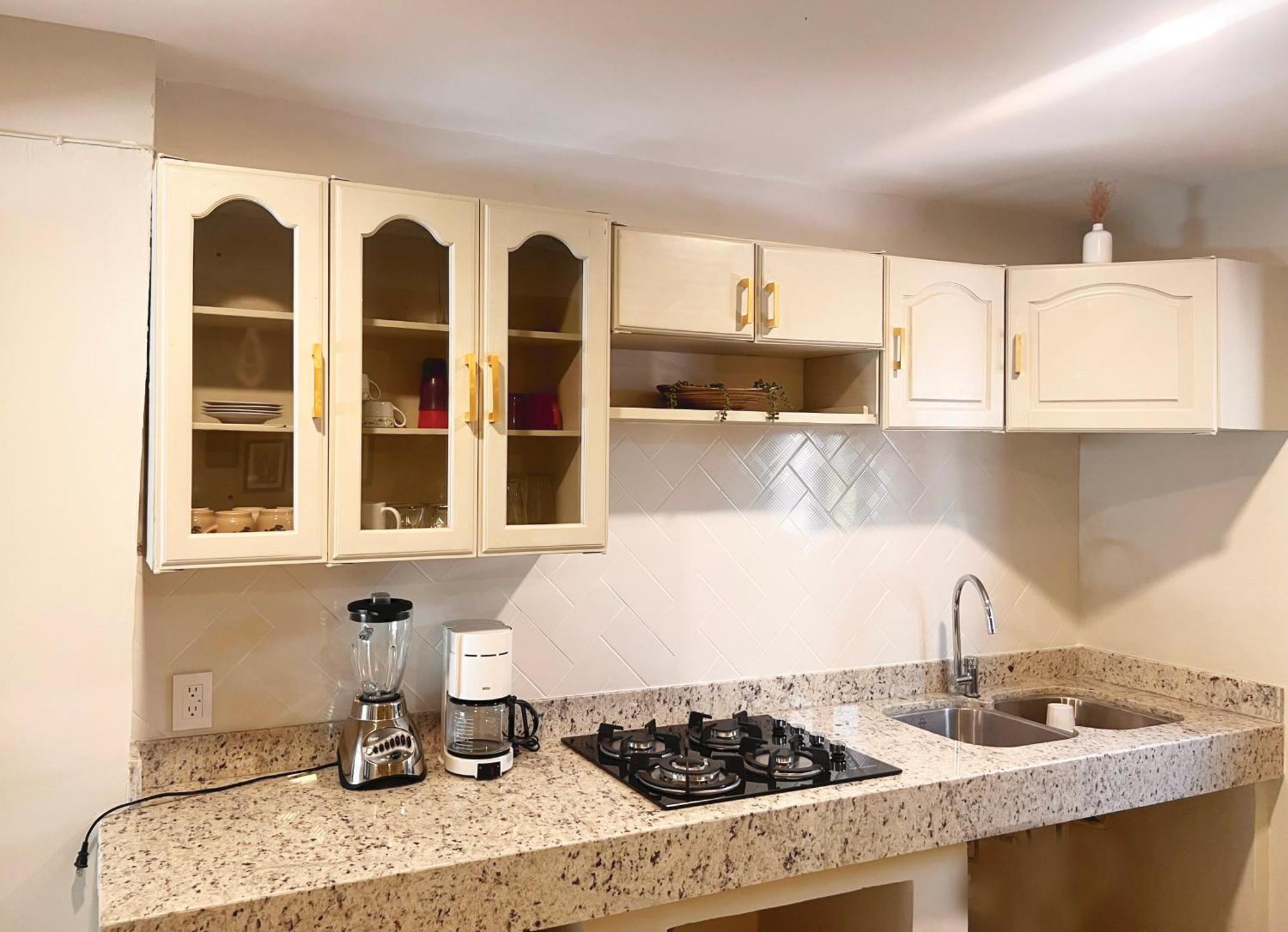 Suites Ciento 37 León Kültér fotó