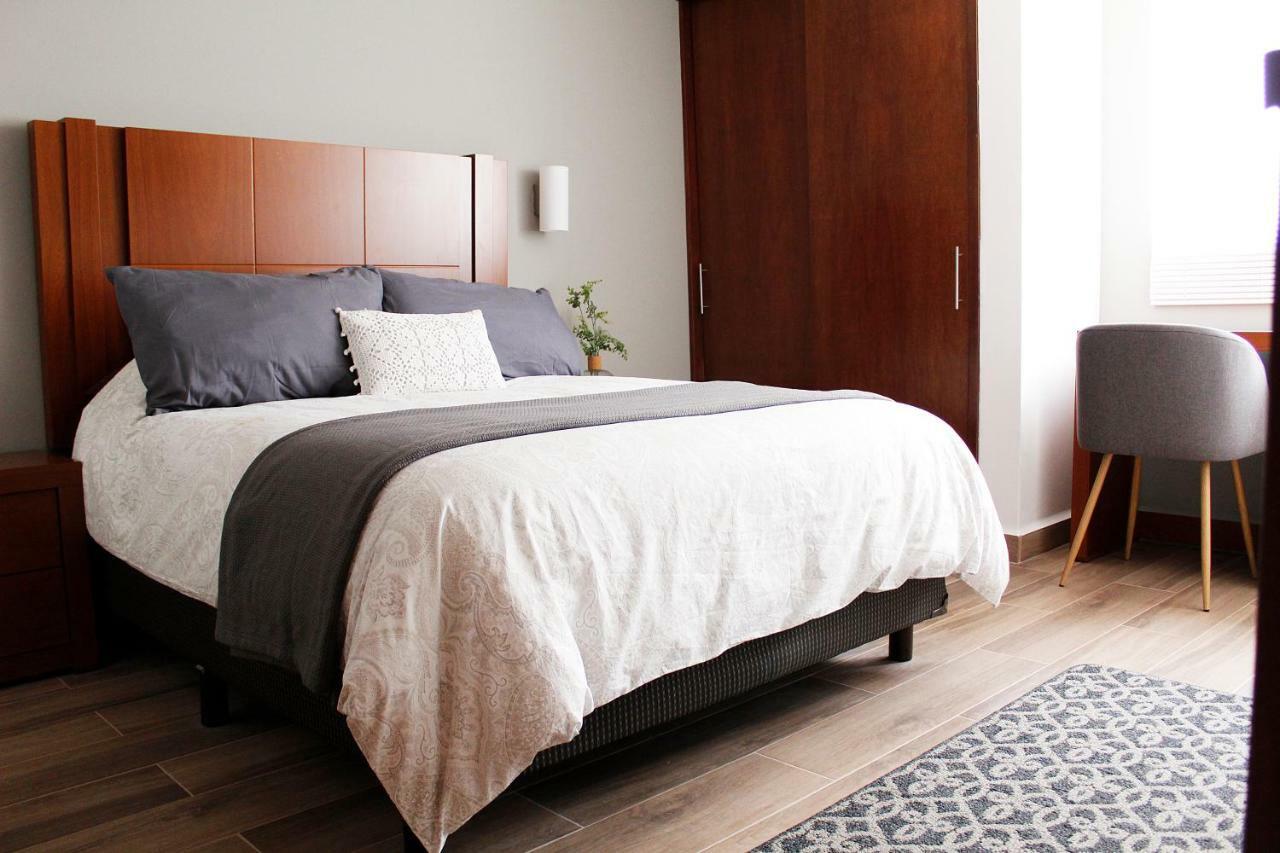 Suites Ciento 37 León Kültér fotó
