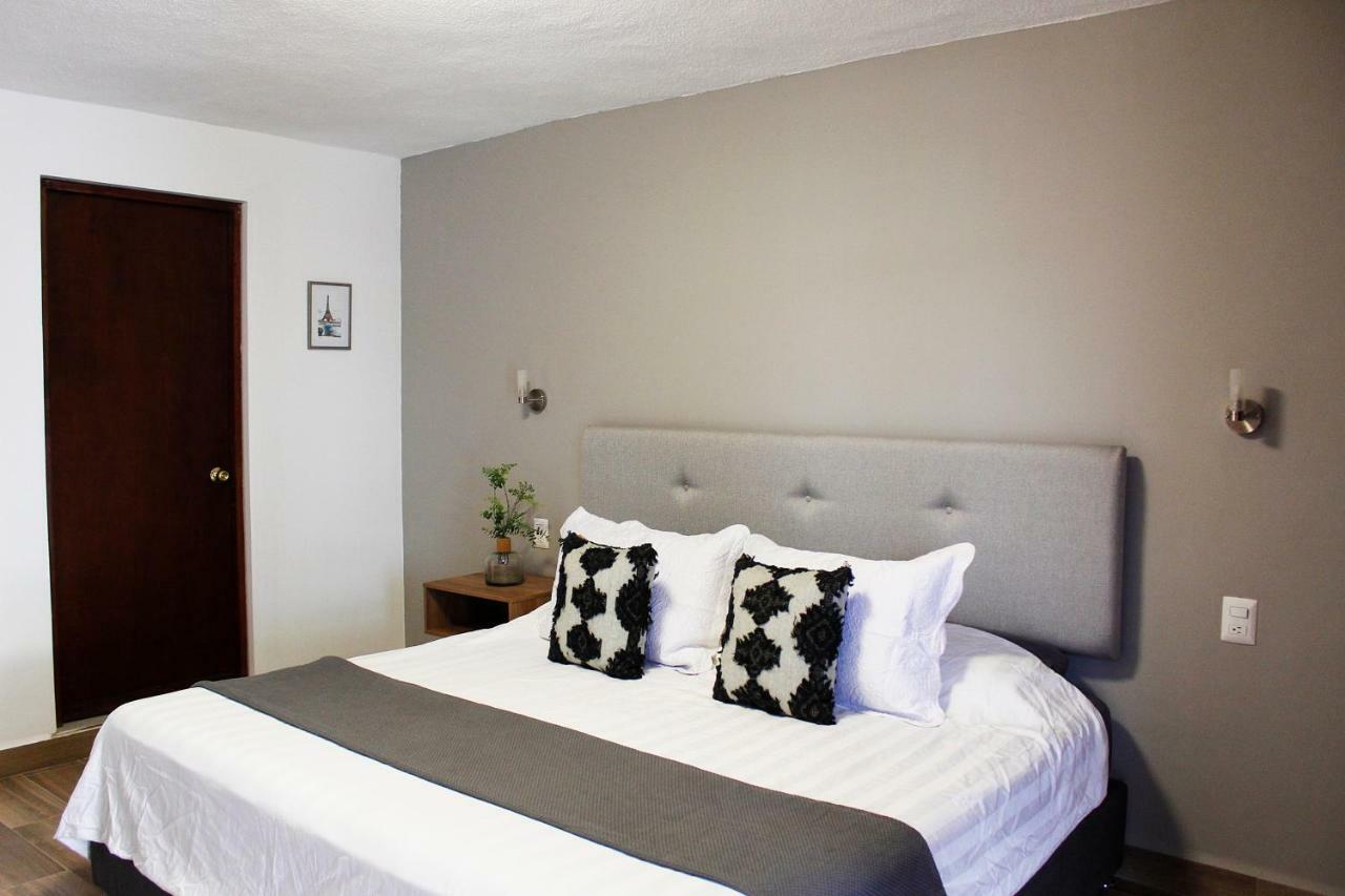 Suites Ciento 37 León Kültér fotó