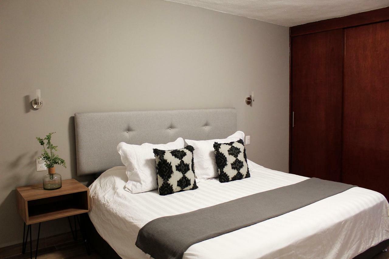 Suites Ciento 37 León Kültér fotó